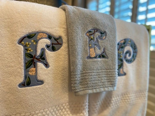 Applique Bath Towels
