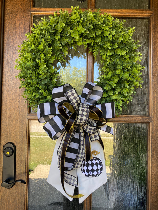 Black and White Pumkin Sash
